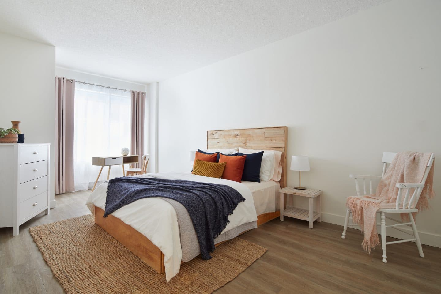 Rental condos in PierrefondsRoxboro NOVA apartments