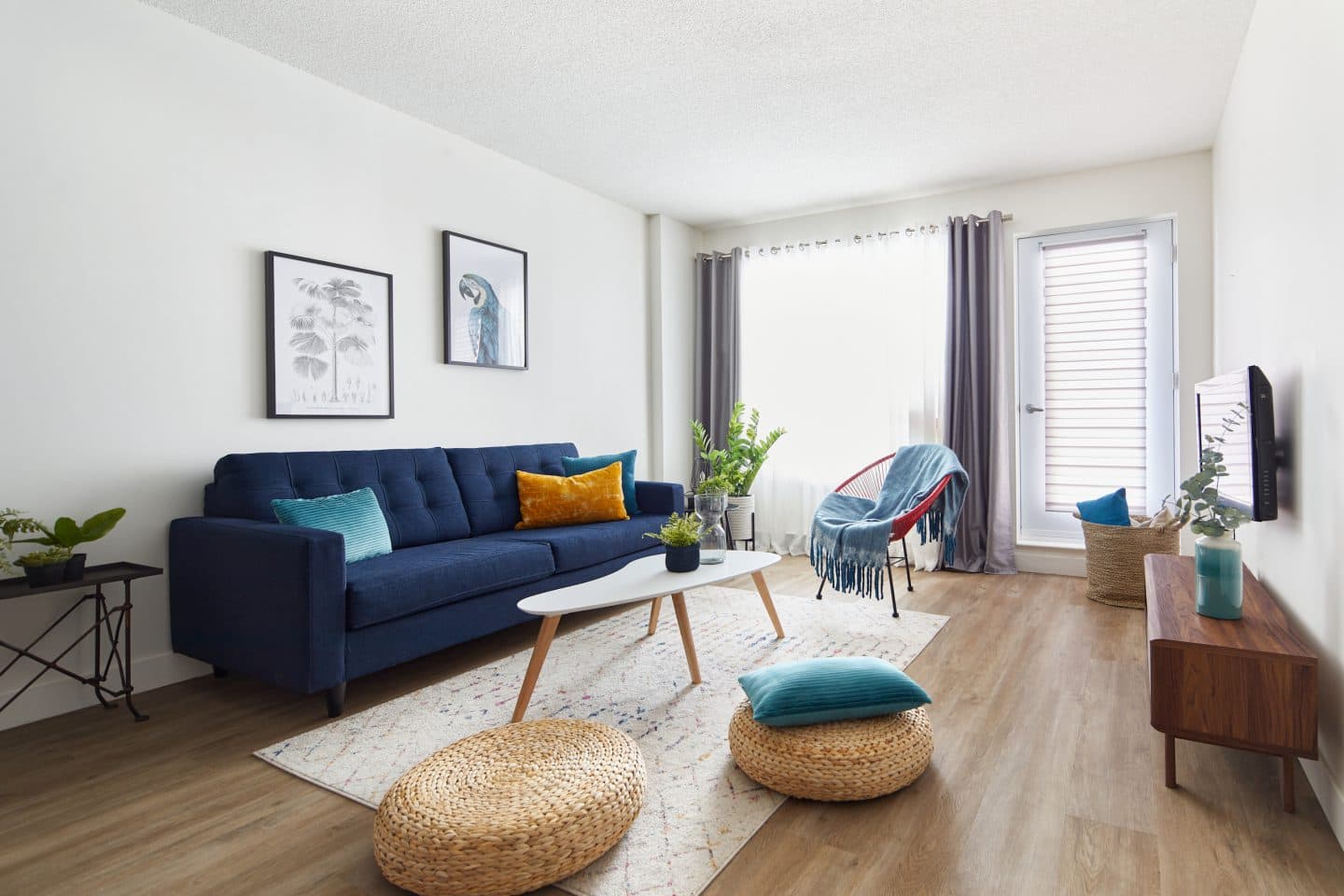 NOVA rental condos in PierrefondsRoxboro Apartments for rent