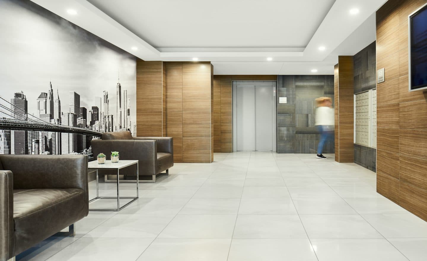 NOVA rental condos in PierrefondsRoxboro Apartments for rent